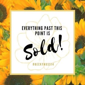 • SOLD! 🌻•